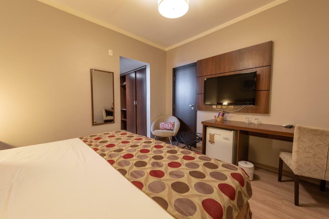 Class Hotel Varginha Варжінья Екстер'єр фото