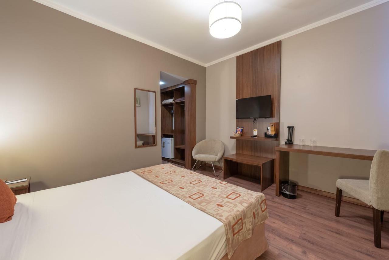 Class Hotel Varginha Варжінья Екстер'єр фото